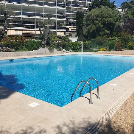 Studio Cabine Tanit Apartment Antibes